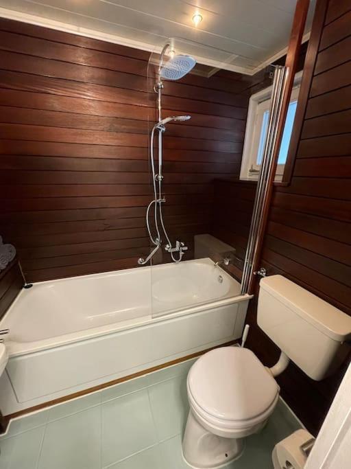 Ferienwohnung Auszeit ซัสบาควัลเดิน ภายนอก รูปภาพ