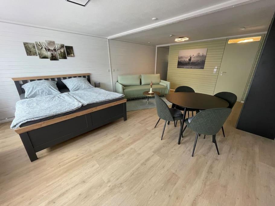 Ferienwohnung Auszeit ซัสบาควัลเดิน ภายนอก รูปภาพ