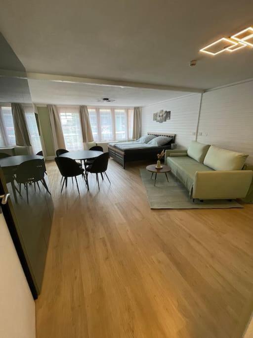 Ferienwohnung Auszeit ซัสบาควัลเดิน ภายนอก รูปภาพ